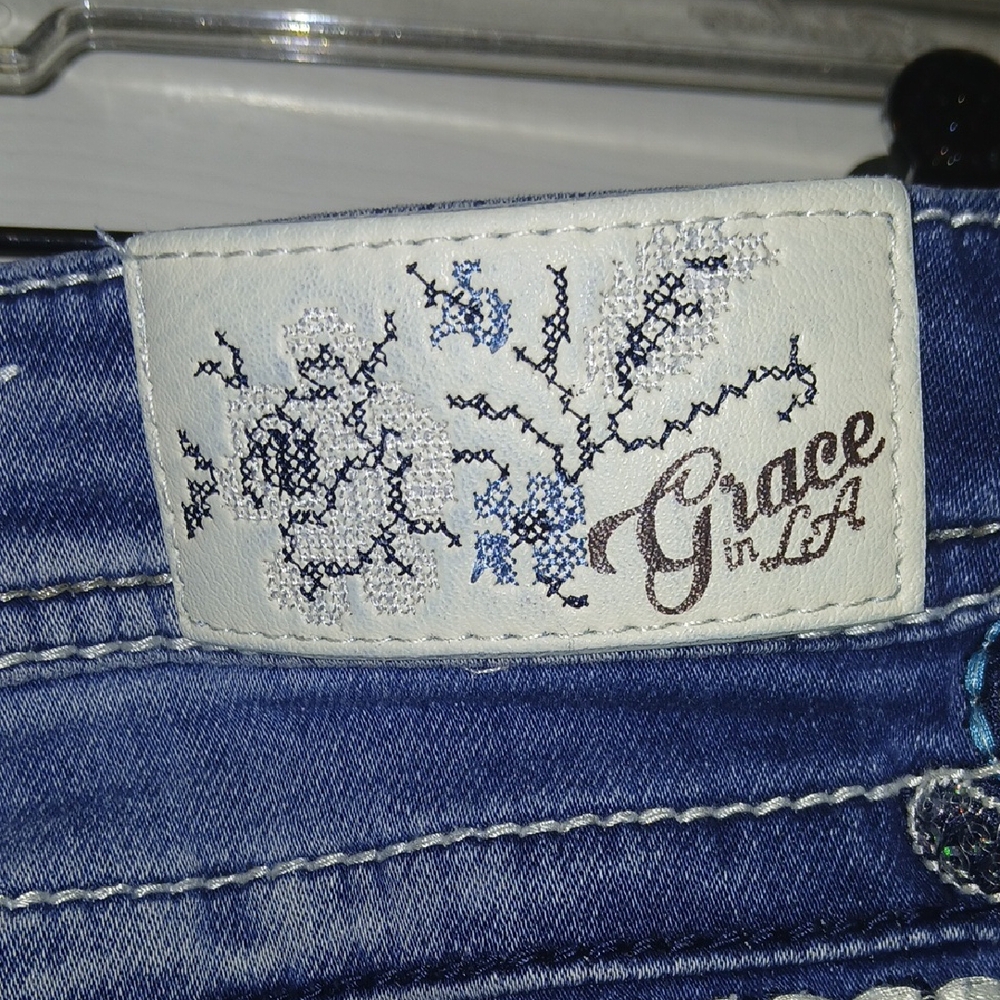 Grace LA  Blue Jeans - Picture 10 of 13